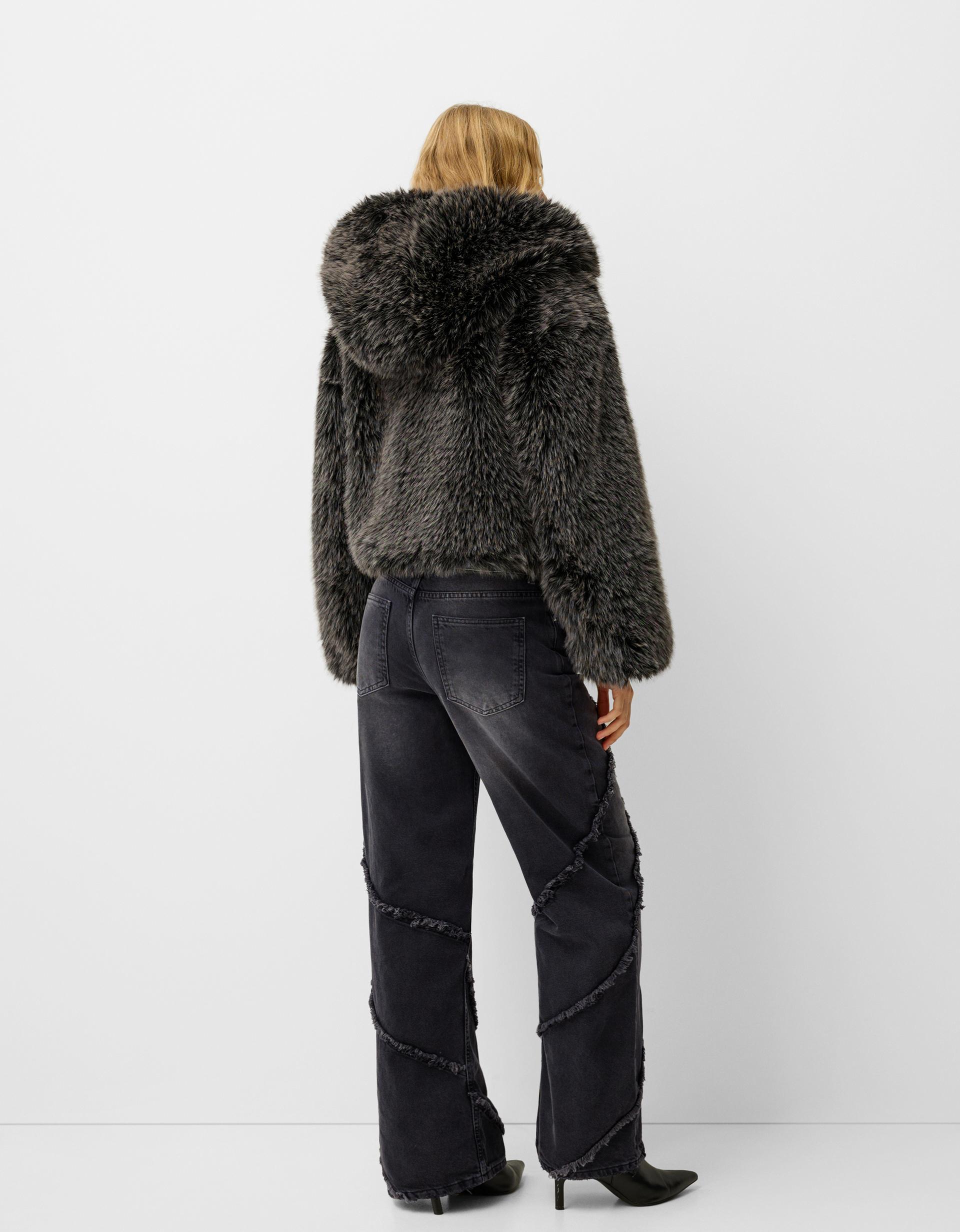 Baggy-Jeans mit Quasten