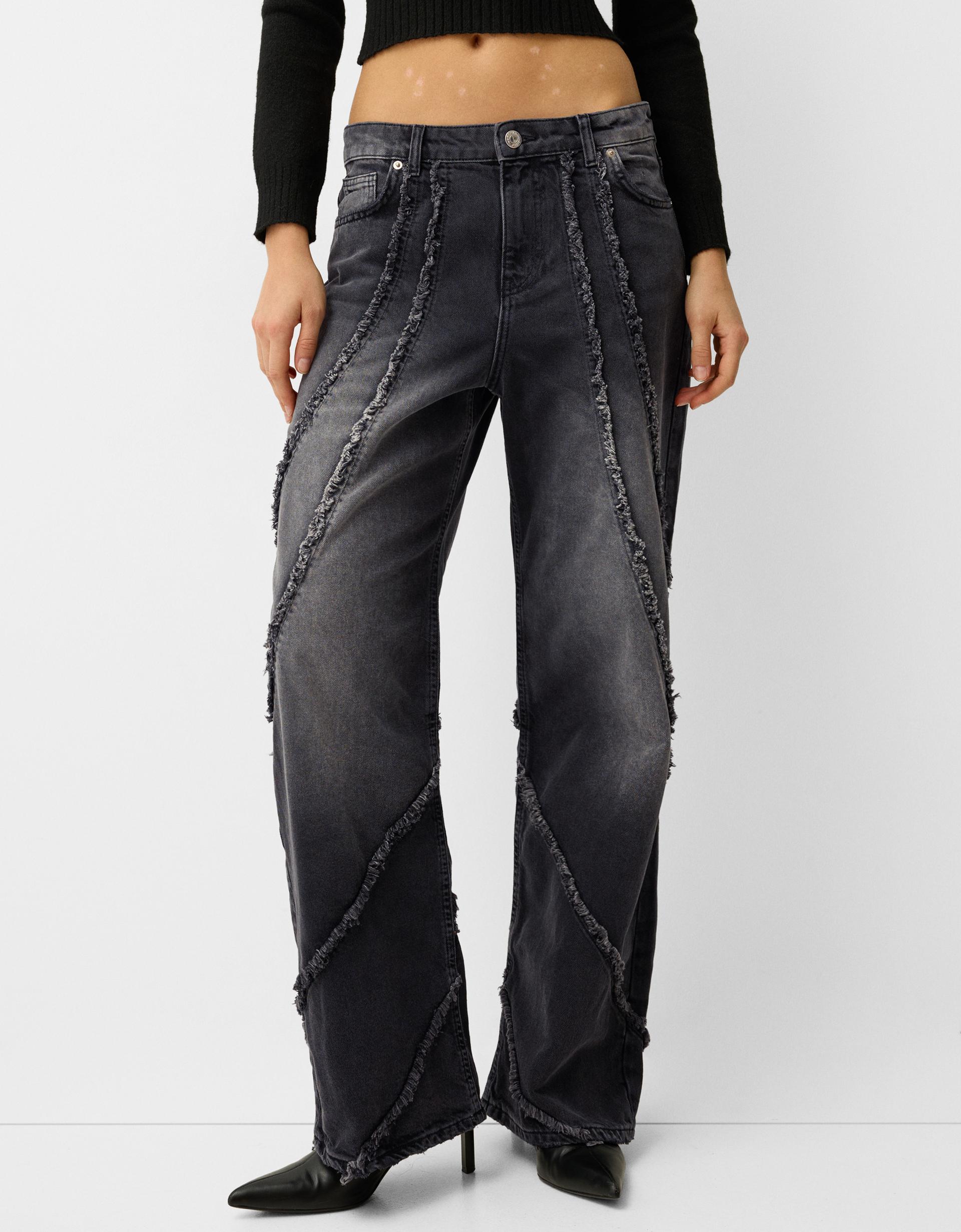 Baggy-Jeans mit Quasten