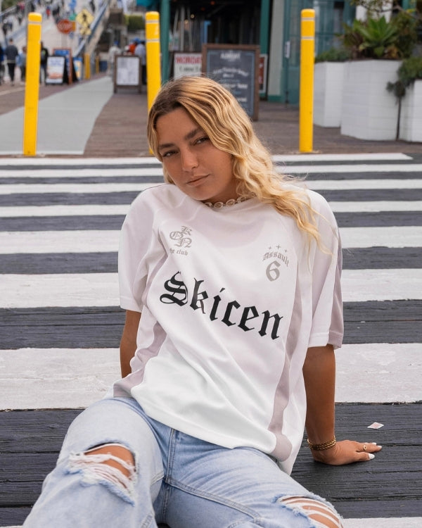 LUCENTE – TEE