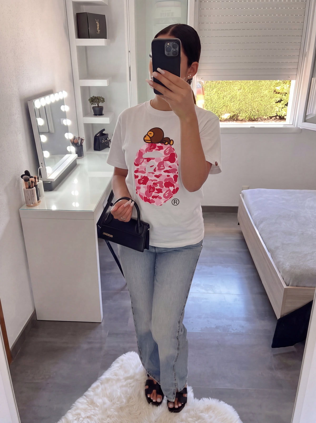 SLEEPY APE TEE