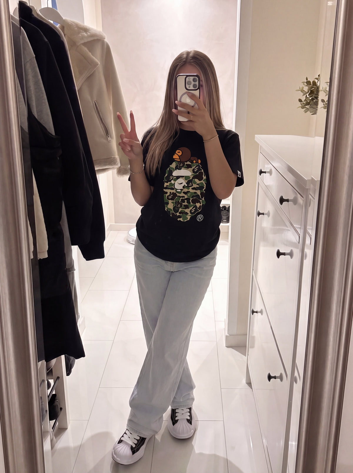 SLEEPY APE TEE