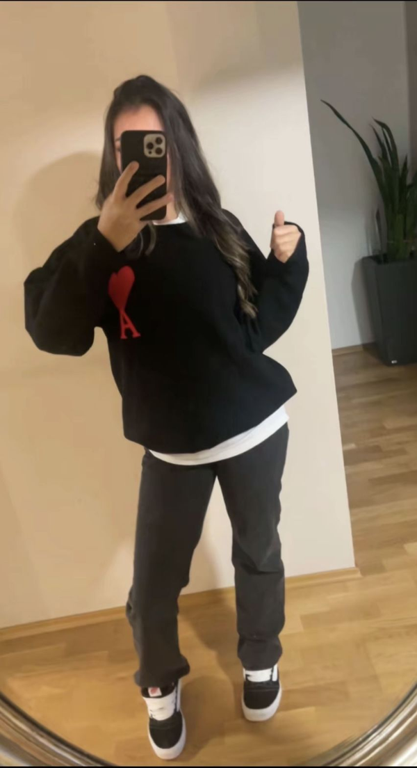 OUR AMI - HEART SWEATER WORN WORLDWIDE