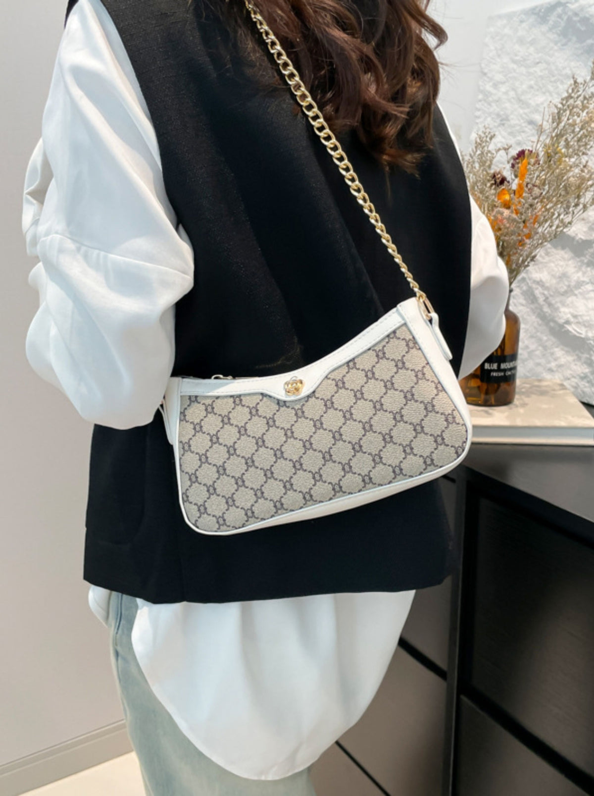 Chain Shoulder Bag