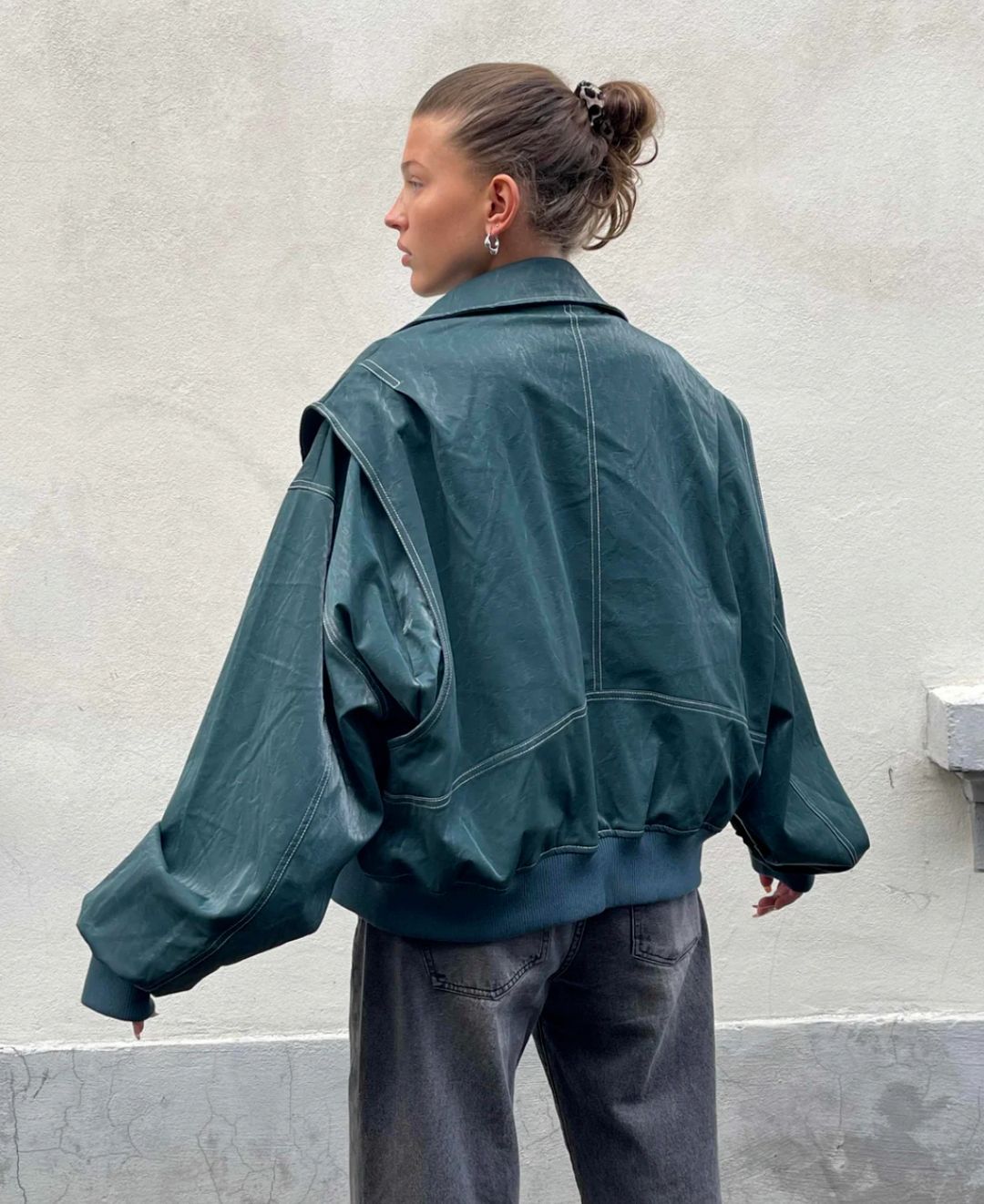 Blouson aviateur viral en similicuir